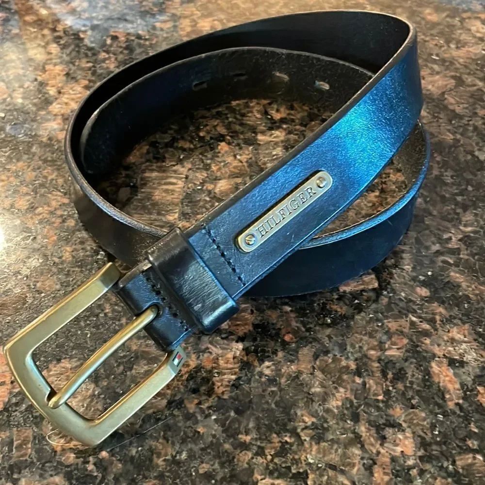 Mens Tommy Hilfiger Leather and Brass Belt - 34
